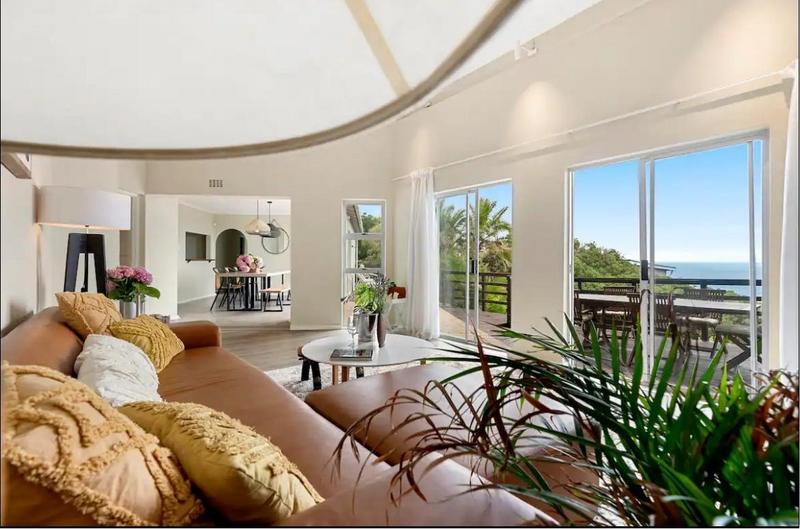 5 Bedroom Property for Sale in Llandudno Western Cape